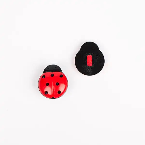 Ladybug no. 551 Size: 18mm