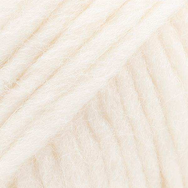 DROPS Snow/Eskimo DROPS Super Chunky Yarn - HobbyJobby