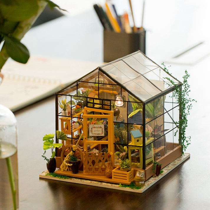 Cathy’s Flower House (UK version)