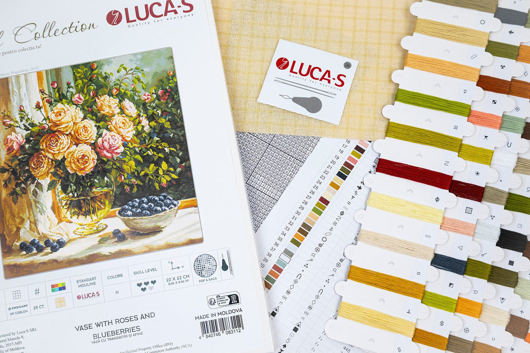 Petit Point Kit Luca-S GOLD - Vase with Roses and Blueberries, G719