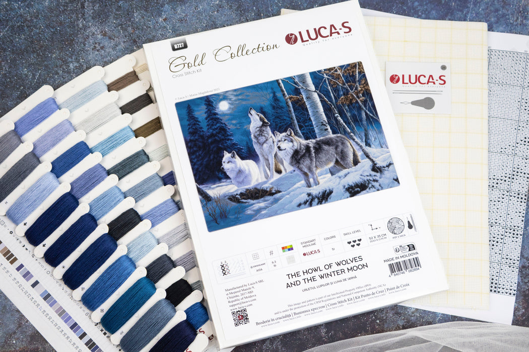 Petit Point Kit Luca-S GOLD - The Howl of Wolves and the Winter Moon, G727