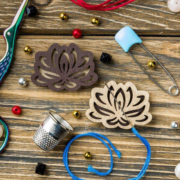 Magnetic Needle Holder - Wooden Needle Minder Wonderland Crafts Needle Minders - HobbyJobby