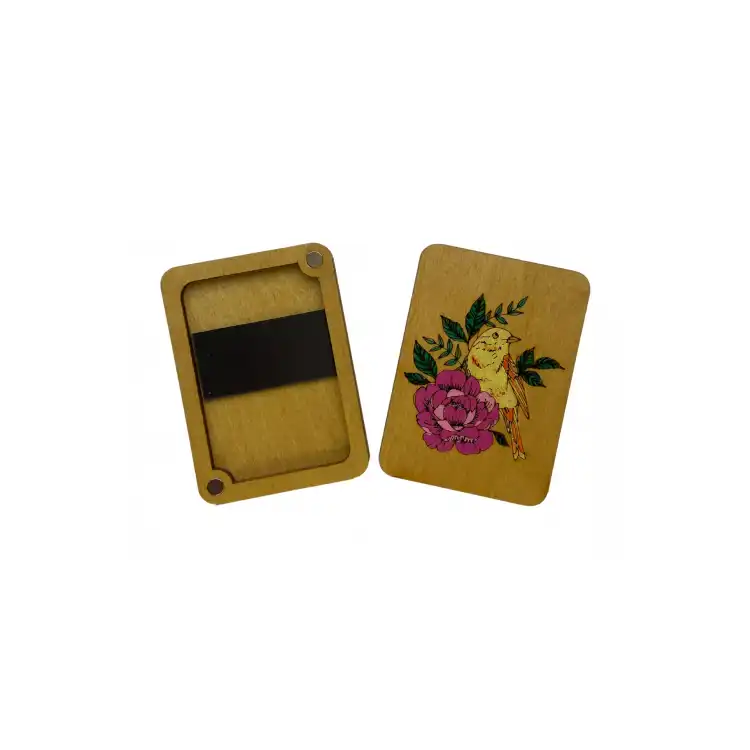 WOODEN NEEDLE CASE "BIRD" (HAND-PAINTED) KF056/4