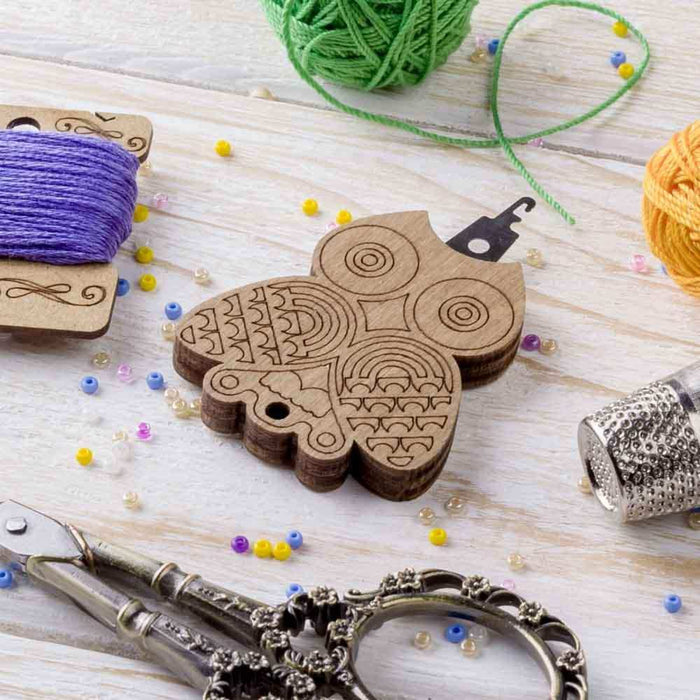 Needle Threader - Wooden Needle Threader Wonderland Crafts Needle Threaders - HobbyJobby