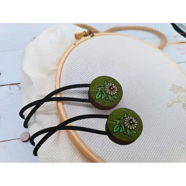 MAGNETIC KEEPERS. FLOWERS. 2PCS KF040/2G
