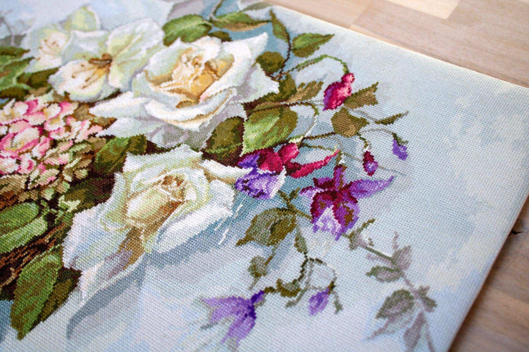 Cross Stitch Kit Luca-S - Bouquet of roses BA2363 - HobbyJobby