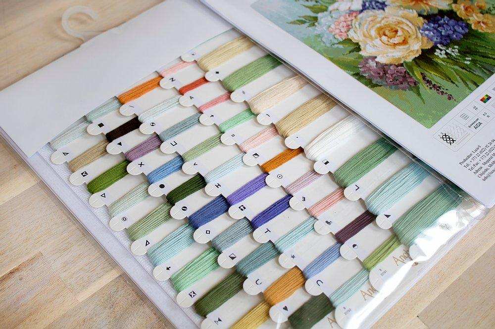 Cross Stitch Kit Luca-S - Floral Bouquet, B2370 - HobbyJobby