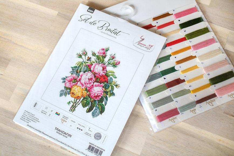 Cross Stitch Kit Luca-S - Roses BA2372 - HobbyJobby