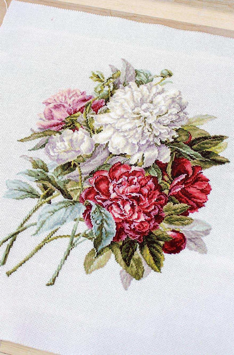 Cross Stitch Kit Luca-S - The Peonies, B2355 - Luca-S