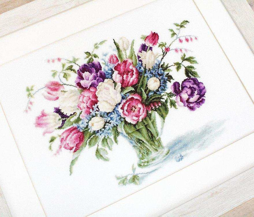 Cross Stitch Kit Luca-S - Tulips Vase, B2261 - Luca-S