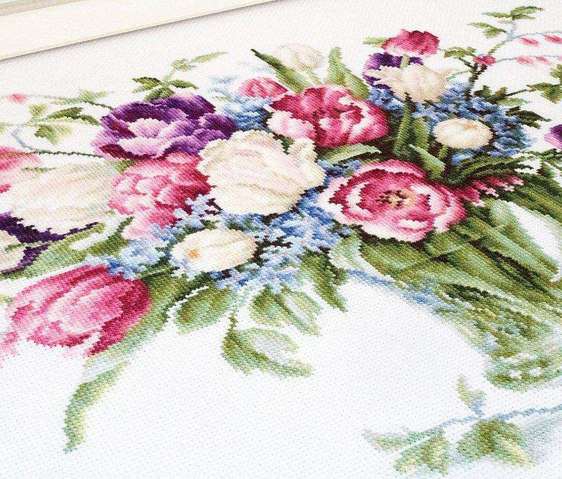 Cross Stitch Kit Luca-S - Tulips Vase, B2261 - Luca-S