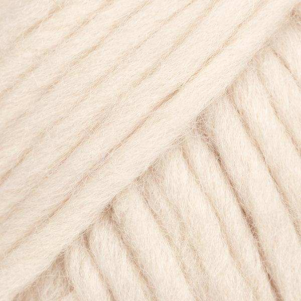 DROPS Snow/Eskimo DROPS Super Chunky Yarn - HobbyJobby
